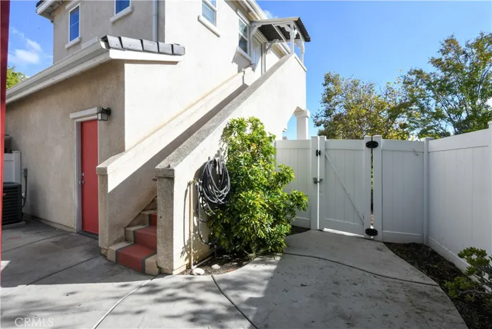 Stairs to bonus room above garage