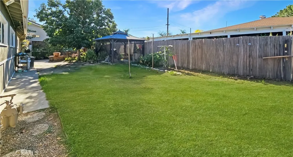 4692 Jackson, Riverside, California 92503 home-pic-21