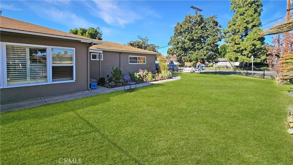 4692 Jackson, Riverside, California 92503 home-pic-1