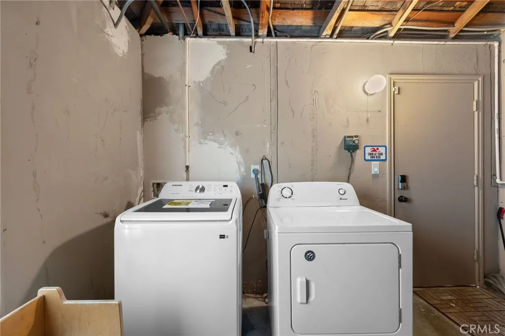 3760 E Calle San Antonio, Palm Springs, California 92264 home-pic-23