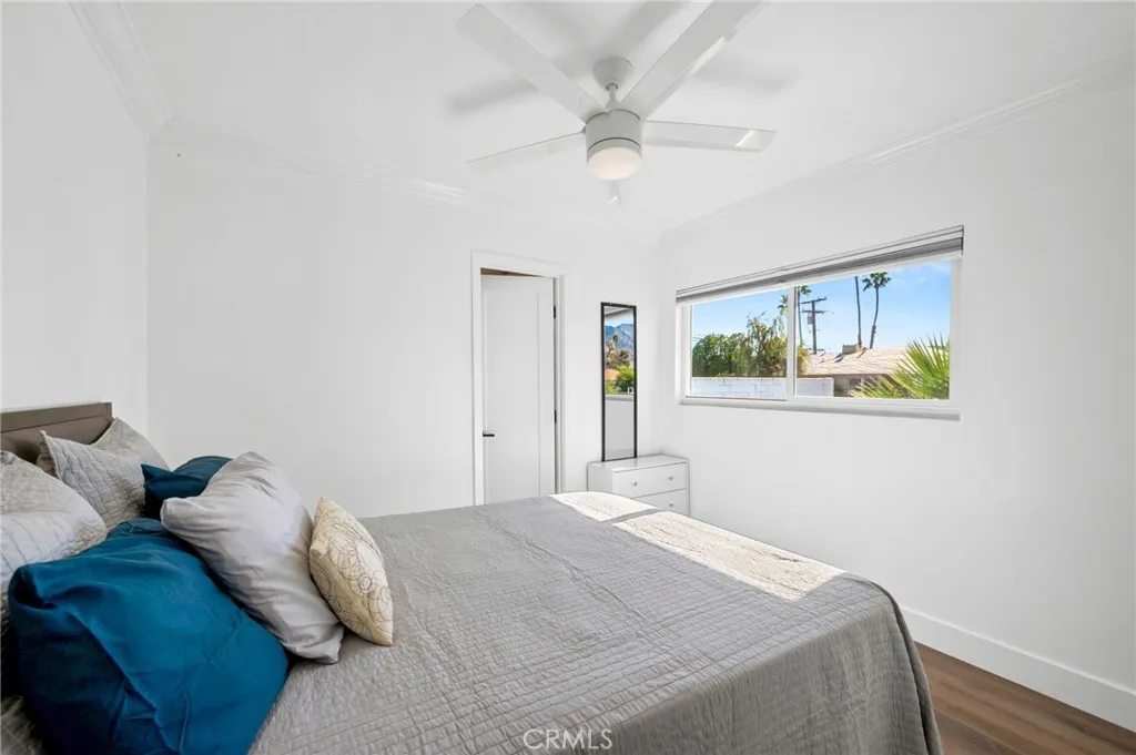 3760 E Calle San Antonio, Palm Springs, California 92264 home-pic-16