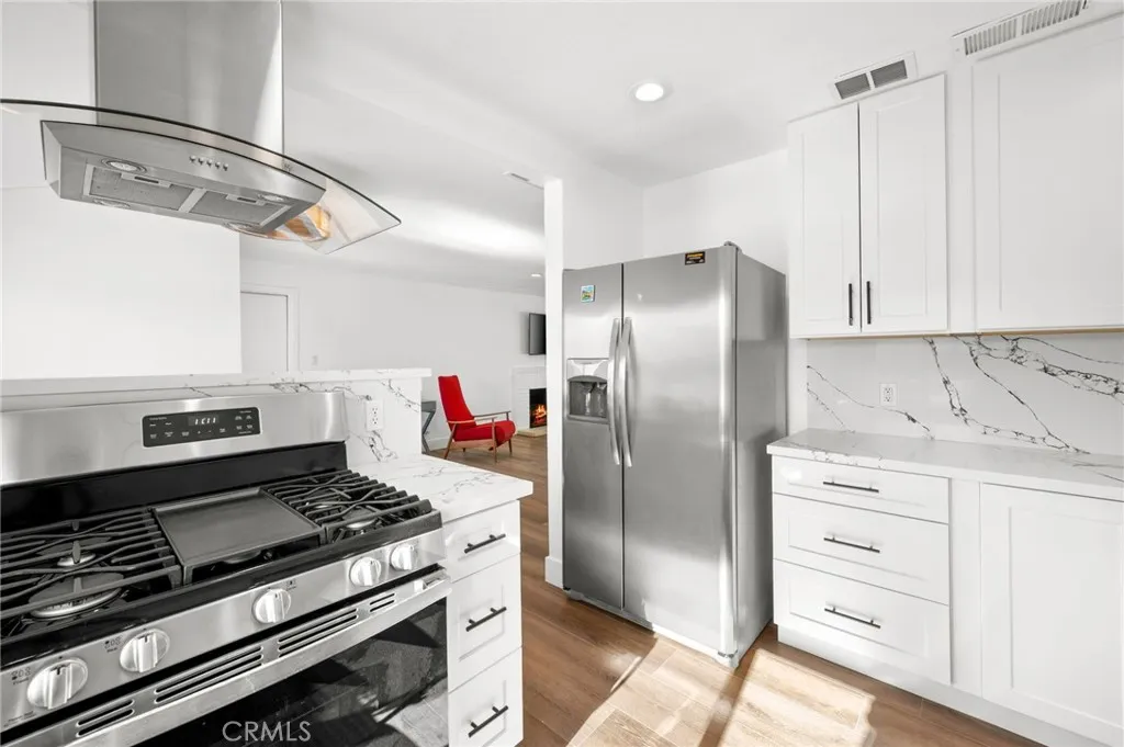 3760 E Calle San Antonio, Palm Springs, California 92264 home-pic-10