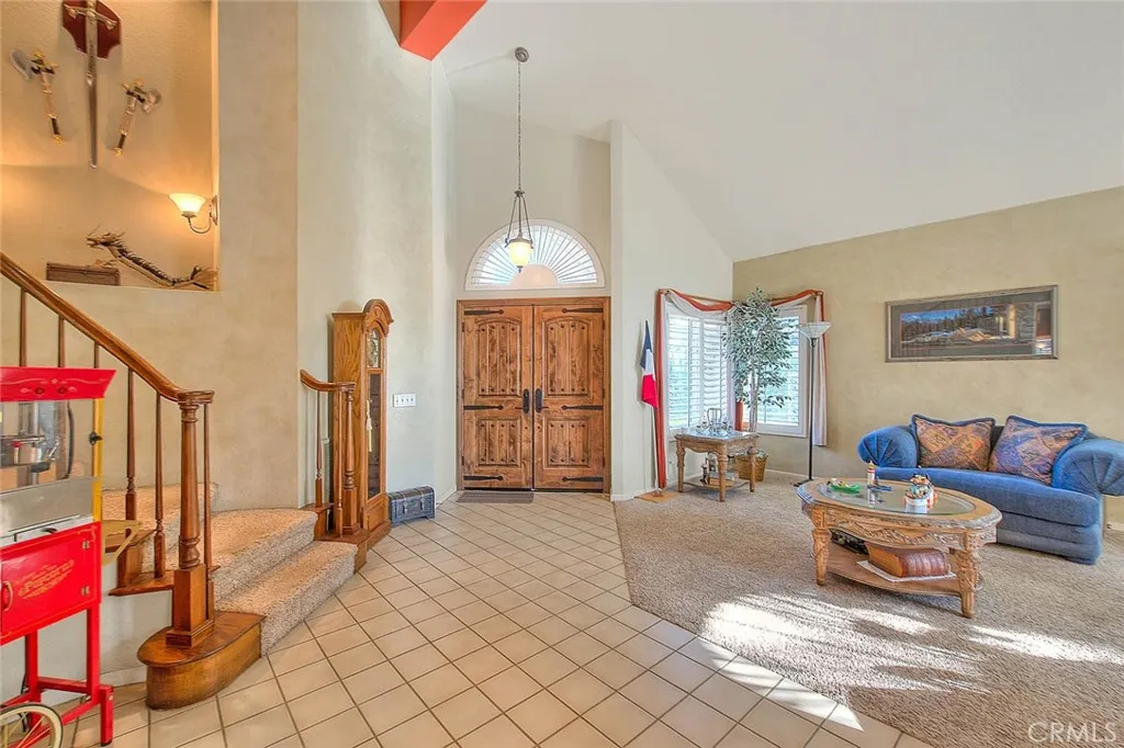 13178 Bella Vista Court, Chino Hills, California 91709 home-pic-3