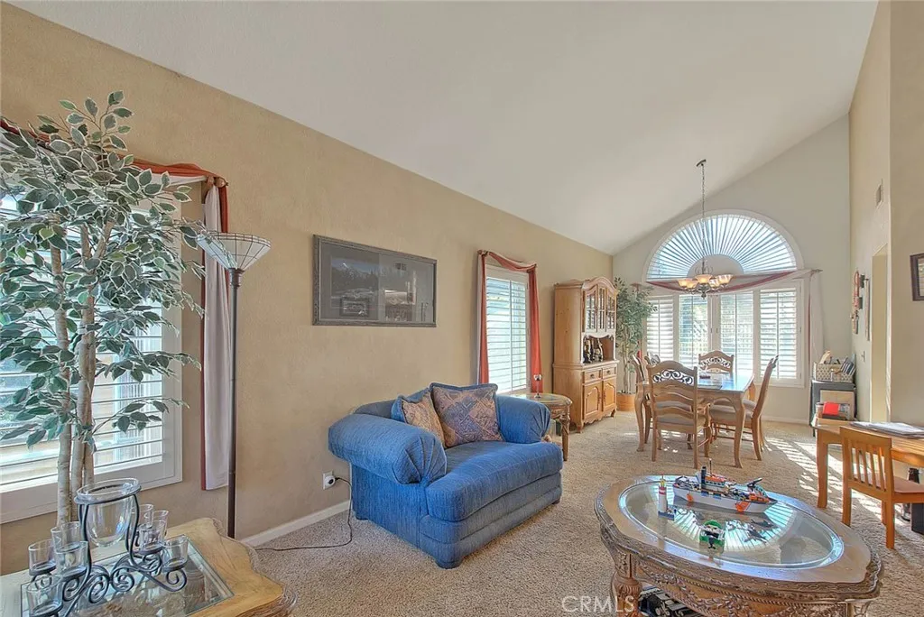 13178 Bella Vista Court, Chino Hills, California 91709 home-pic-4
