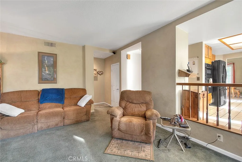13178 Bella Vista Court, Chino Hills, California 91709 home-pic-14