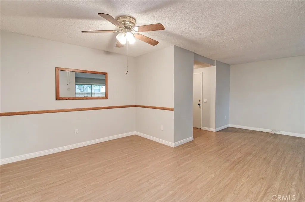 8777 Coral Springs Court 2b, Huntington Beach, California 92646 home-pic-7