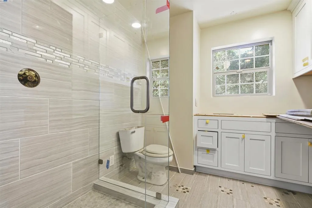 36215 Palomares Rd, Castro Valley, California 94552 home-pic-23