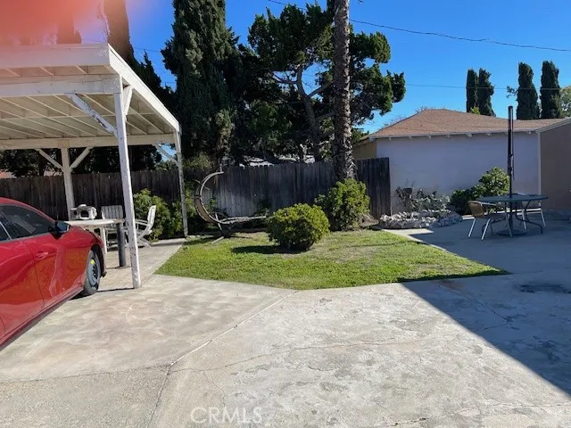 11143 Emelita, North Hollywood, California 91601 home-pic-23