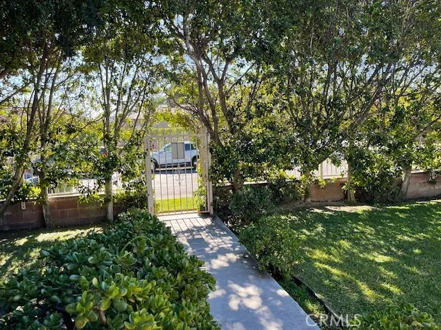 11143 Emelita, North Hollywood, California 91601 home-pic-6