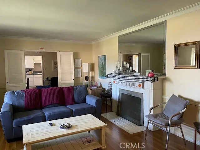 13430 Oxnard, Valley Glen, California 91401 home-pic-4