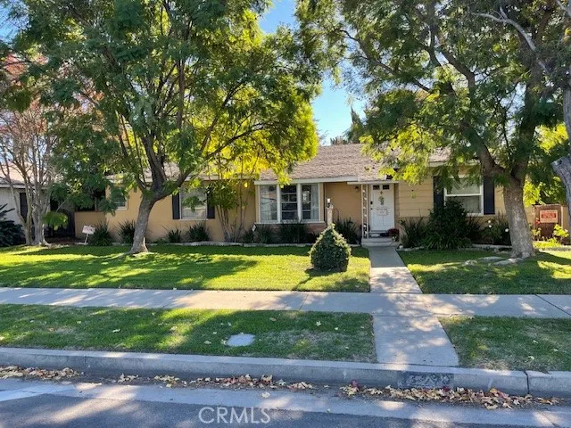 13430 Oxnard, Valley Glen, California 91401 home-pic-0