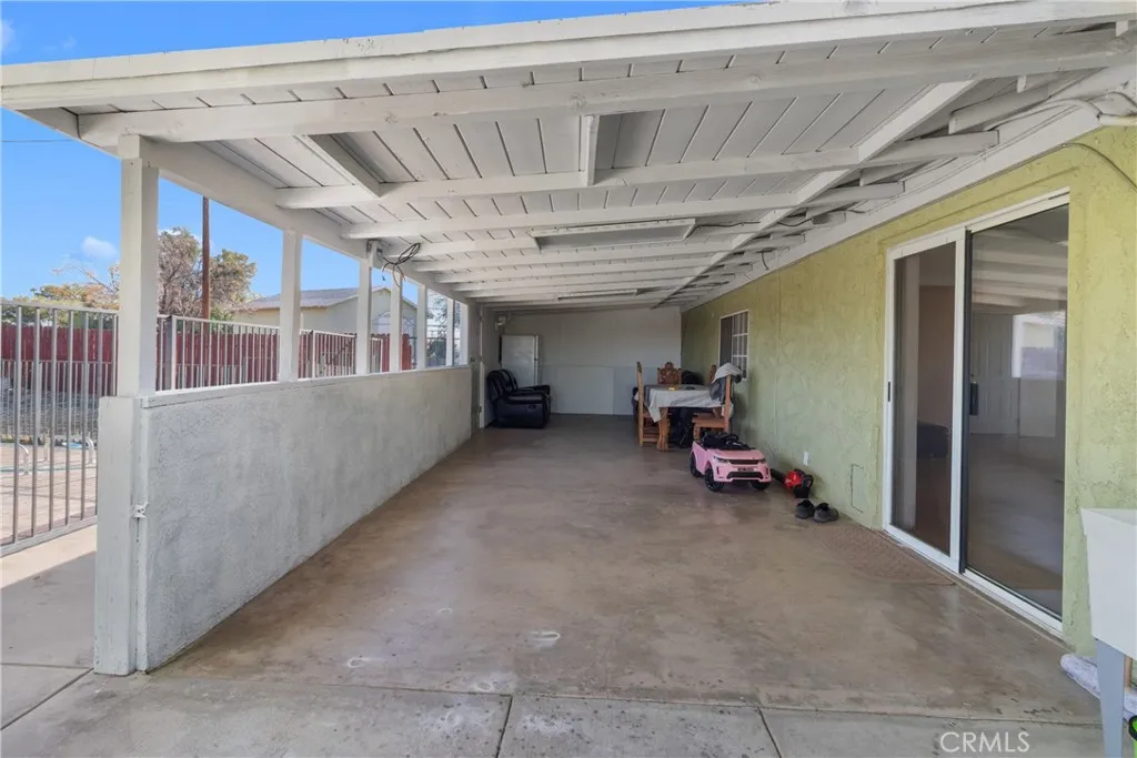 16463 Villa Drive, Victorville, California 92395 home-pic-23