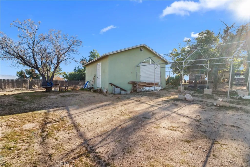 16463 Villa Drive, Victorville, California 92395 home-pic-28