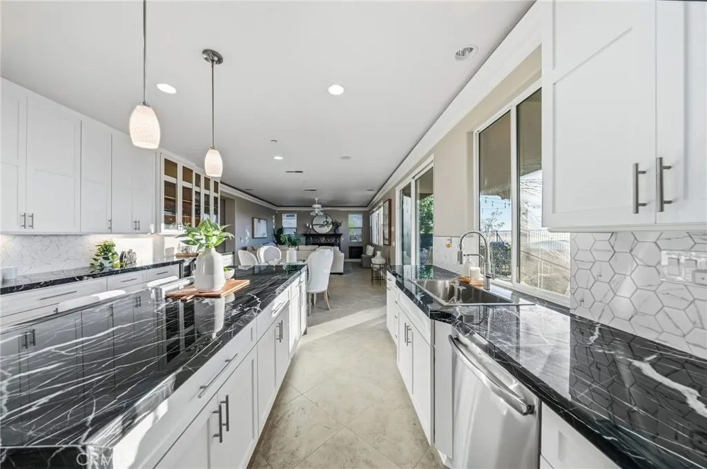 914 Tucana, San Marcos, California 92078 home-pic-21