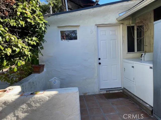6709 Vesper, Van Nuys, California 91405 home-pic-27