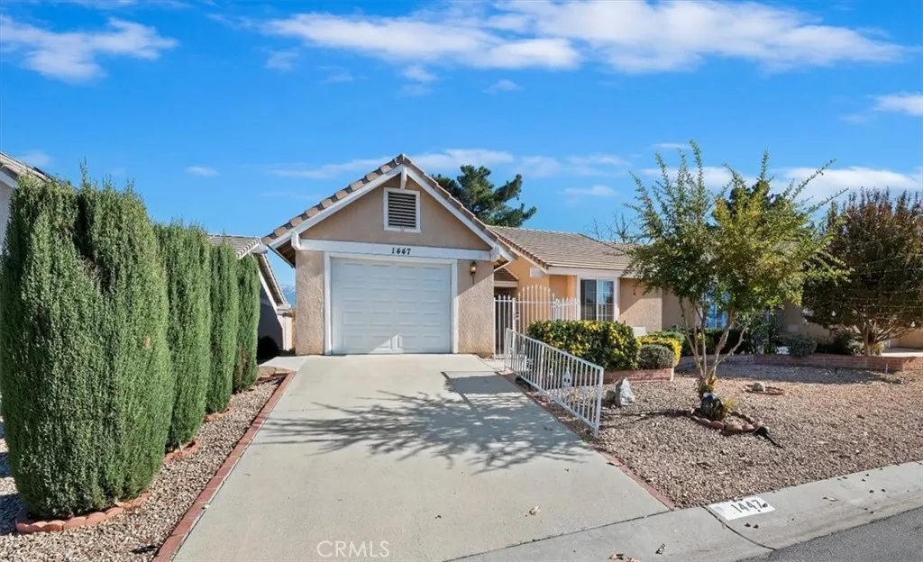 1447 Senator, San Jacinto, California 92583 home-pic-2