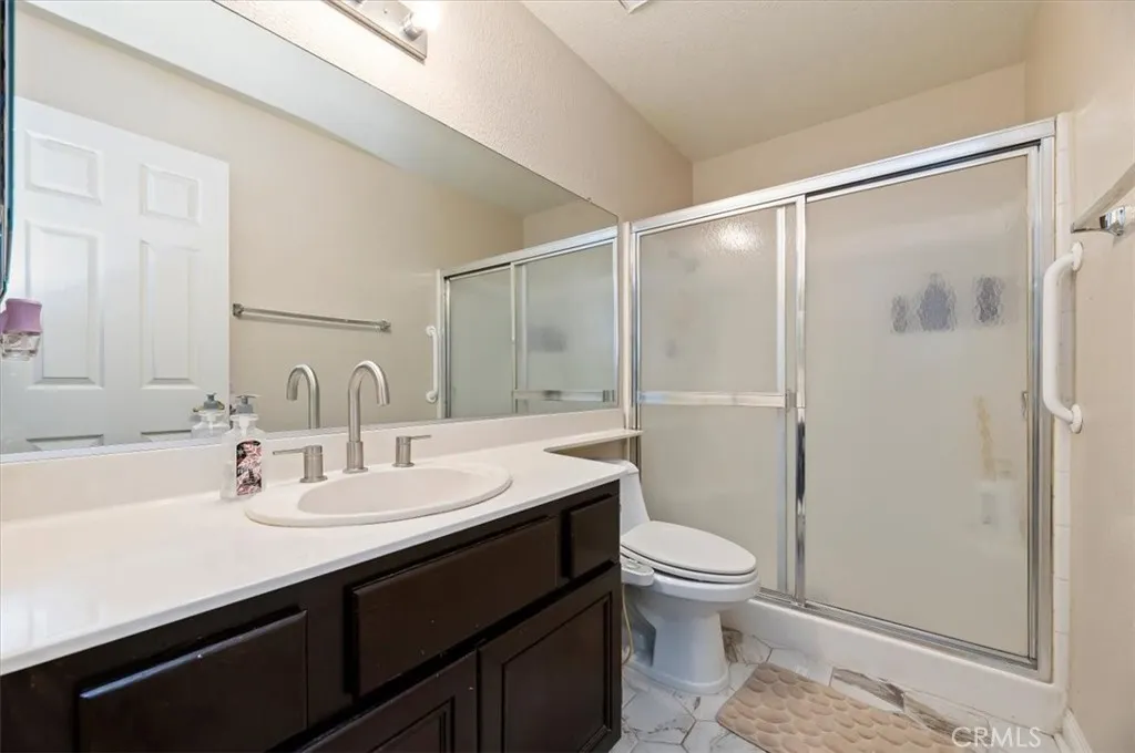1447 Senator, San Jacinto, California 92583 home-pic-18