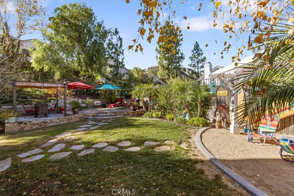 28697 Cloverleaf Place, Castaic, California 91384 home-pic-19