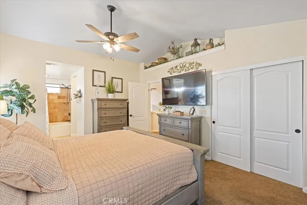 28697 Cloverleaf Place, Castaic, California 91384 home-pic-10