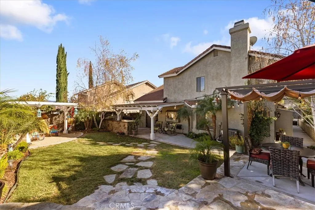 28697 Cloverleaf Place, Castaic, California 91384 home-pic-18