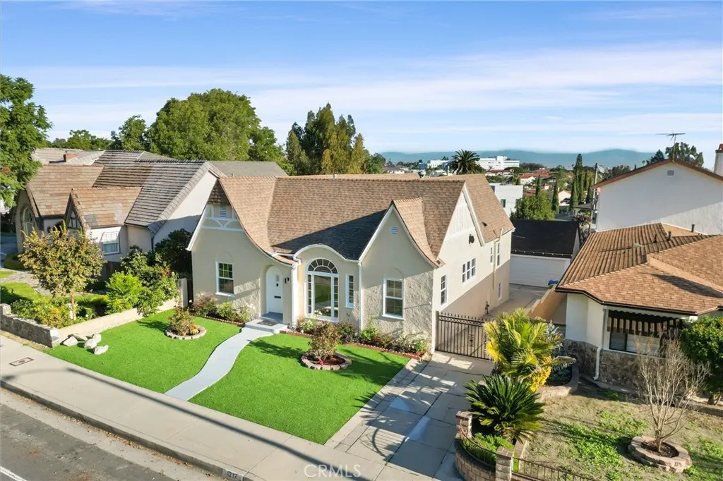 1212 S Weymouth, San Pedro, California 90732 home-pic-10