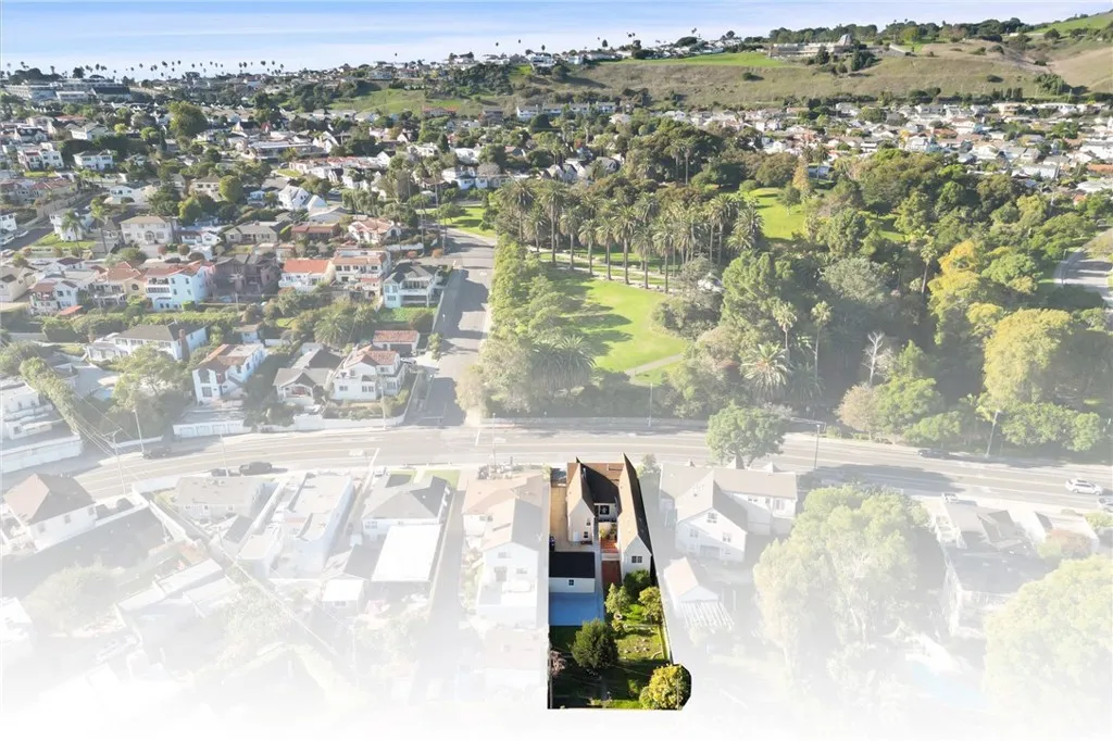 1212 S Weymouth, San Pedro, California 90732 home-pic-8