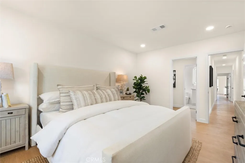 1212 S Weymouth, San Pedro, California 90732 home-pic-41