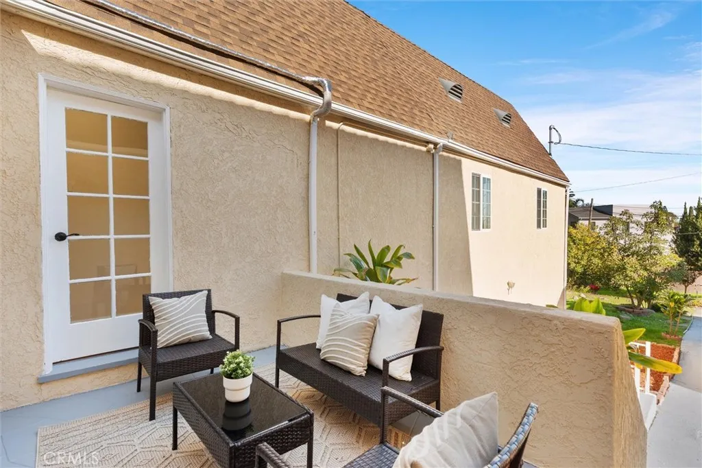 1212 S Weymouth, San Pedro, California 90732 home-pic-37