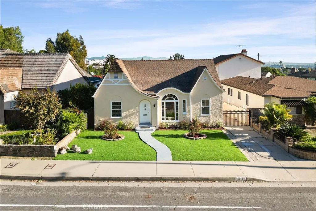 1212 S Weymouth, San Pedro, California 90732 home-pic-4