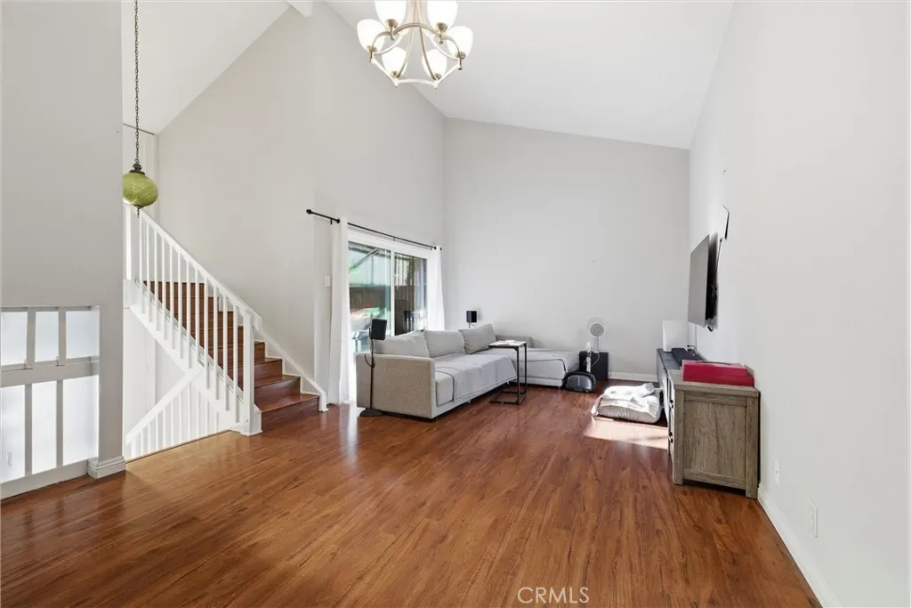 273 Casuda Canyon Drive E, Monterey Park, California 91754 home-pic-11