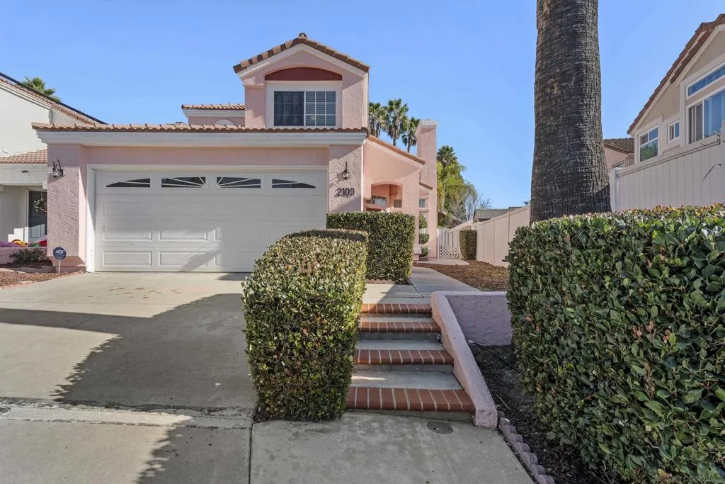 2100 Waterside Dr, Chula Vista, California 91913 home-pic-0