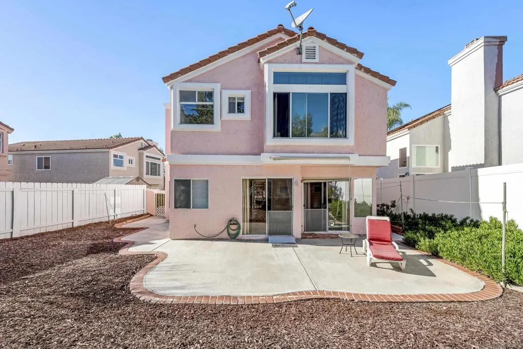 2100 Waterside Dr, Chula Vista, California 91913 home-pic-3