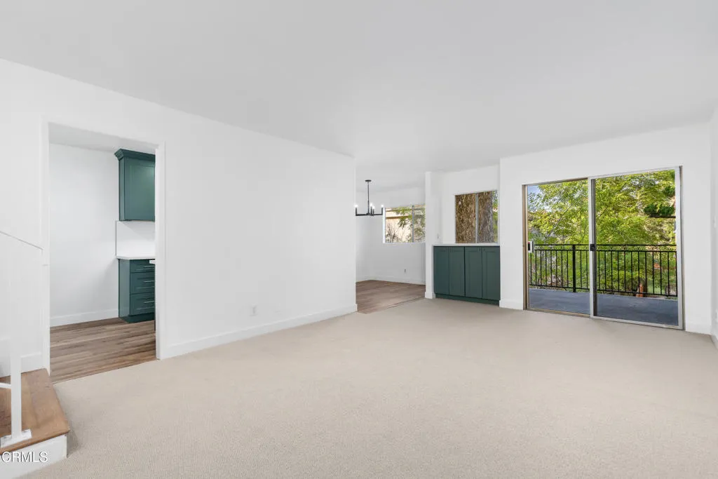 277 Pleasant St Street 201, Pasadena, California 91101 home-pic-3