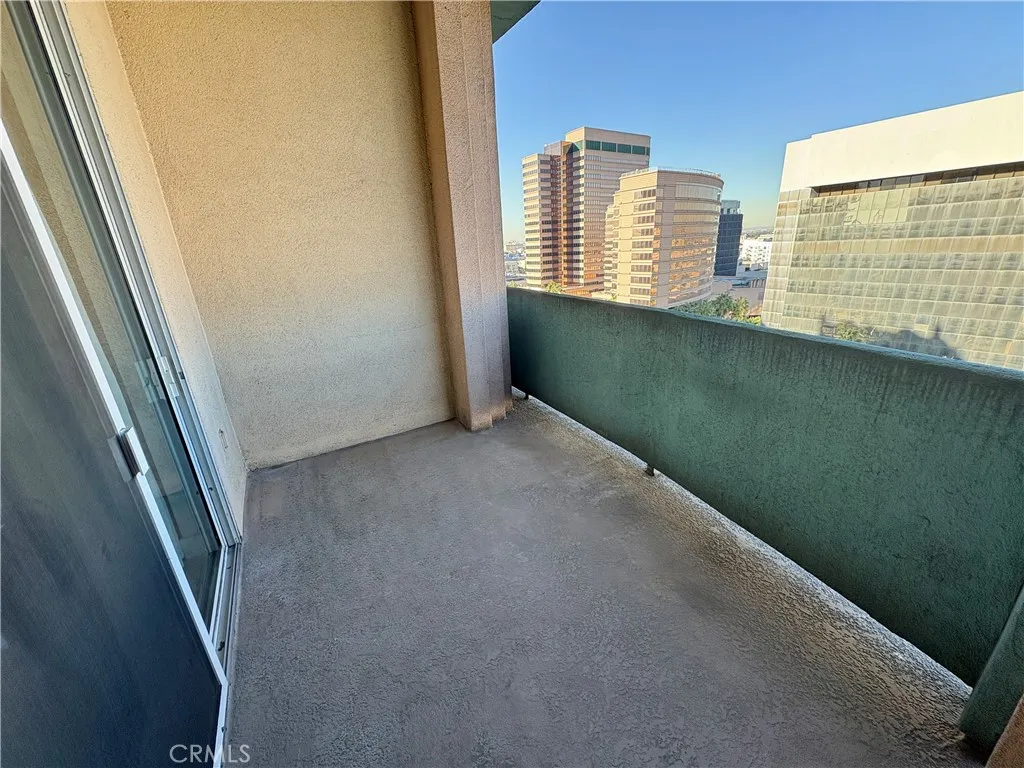 488 E Ocean Boulevard 1209, Long Beach, California 90802 home-pic-16