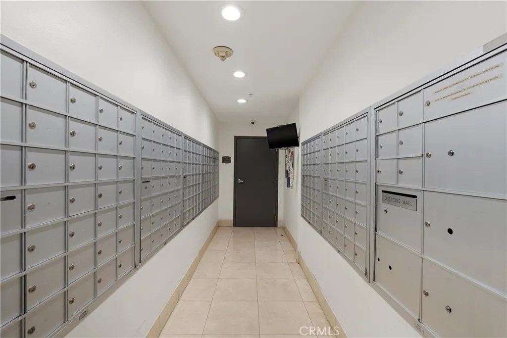 488 E Ocean Boulevard 1209, Long Beach, California 90802 home-pic-26