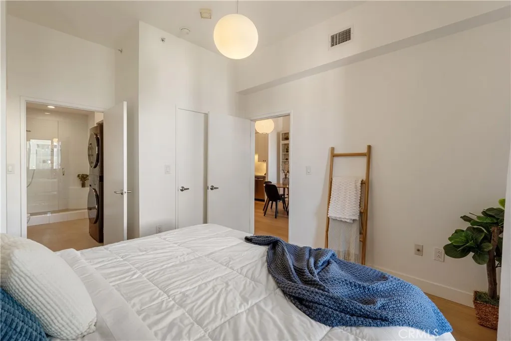 488 E Ocean Boulevard 1209, Long Beach, California 90802 home-pic-13