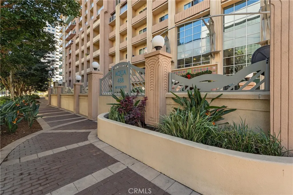488 E Ocean Boulevard 1209, Long Beach, California 90802 home-pic-19