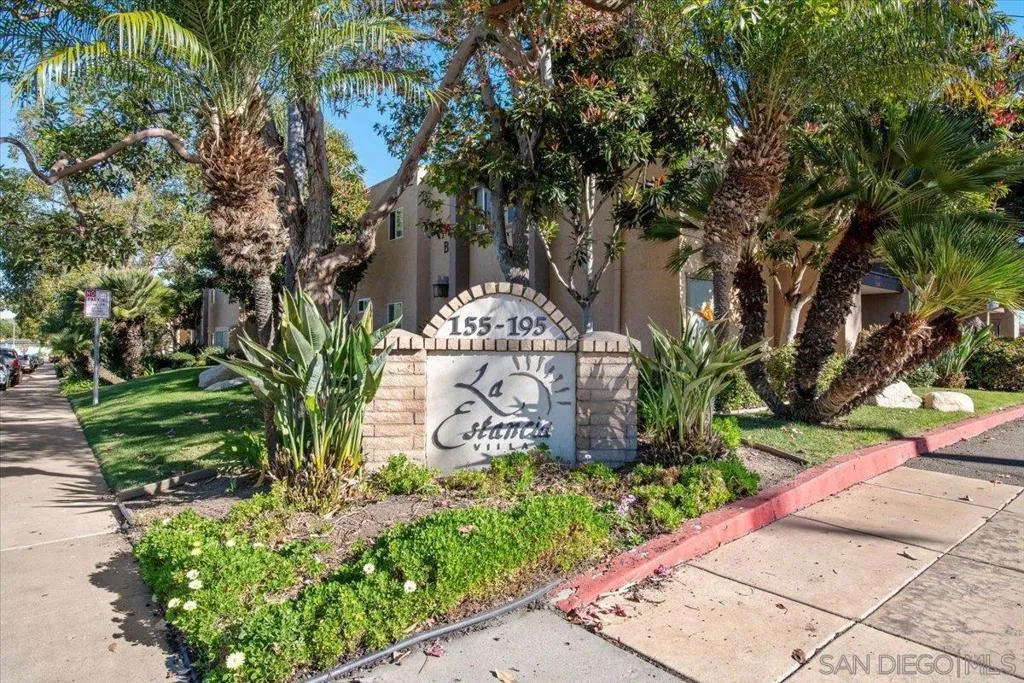 , Oceanside, California 92057 home-pic-20