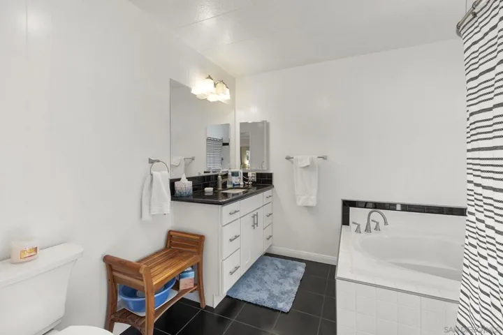 Primary Bath/Spa