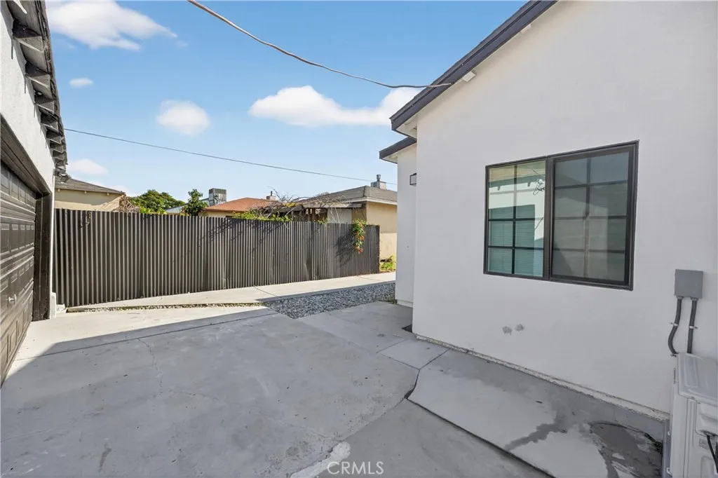 1513 W 215th Street, Torrance, California 90501 home-pic-66