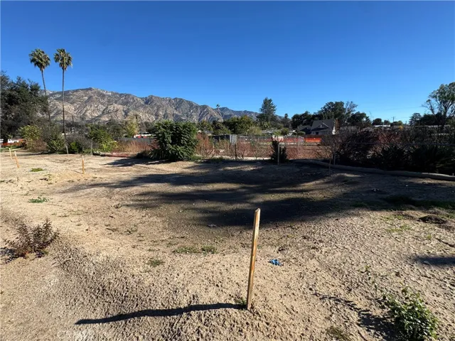 397 W Mendocino, Altadena, California 91001