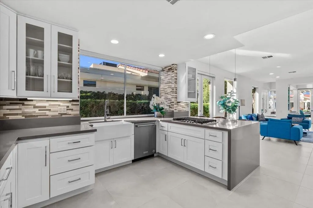 75396 Augusta Drive, Indian Wells, California 92210 home-pic-14