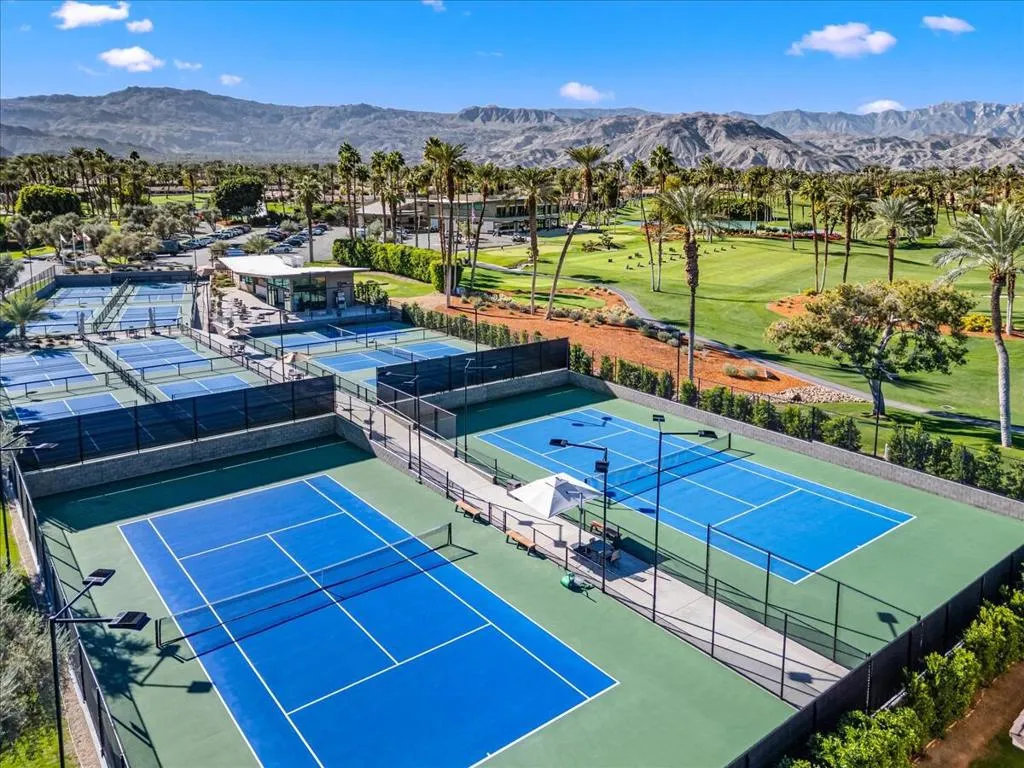 75396 Augusta Drive, Indian Wells, California 92210 home-pic-37