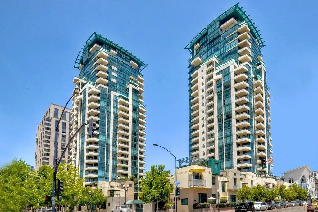 510 1st Ave 305, San Diego, California 92101 home-pic-8