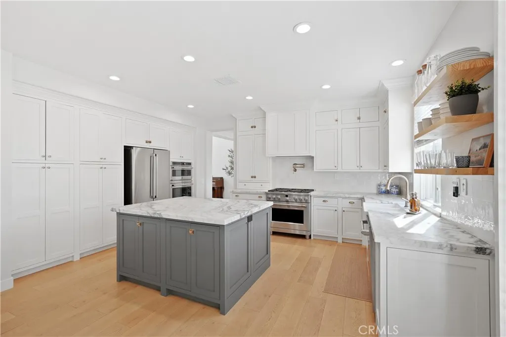 35987 Corte Renata, Murrieta, California 92562 home-pic-26
