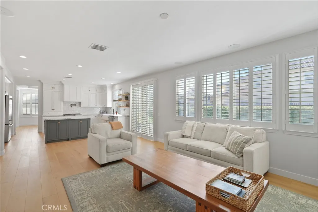 35987 Corte Renata, Murrieta, California 92562 home-pic-32
