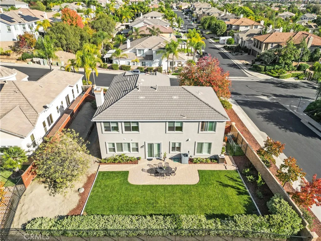 35987 Corte Renata, Murrieta, California 92562 home-pic-6