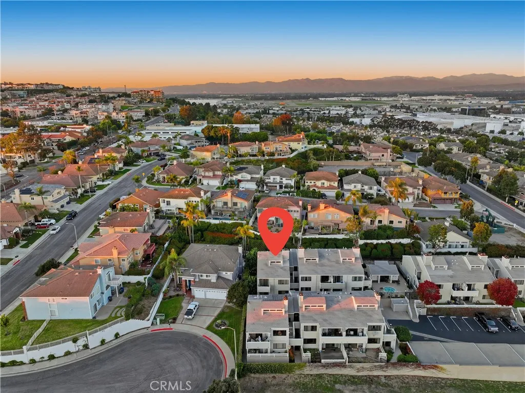 2051 Orizaba 1, Signal Hill, California 90755 home-pic-2