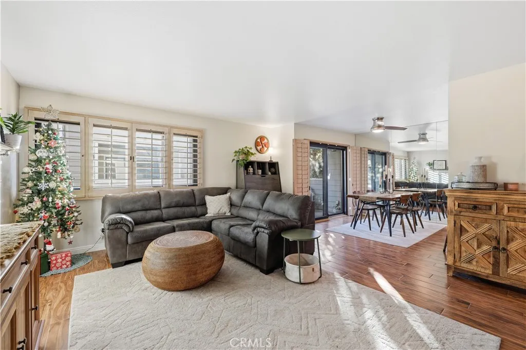 2051 Orizaba 1, Signal Hill, California 90755 home-pic-6