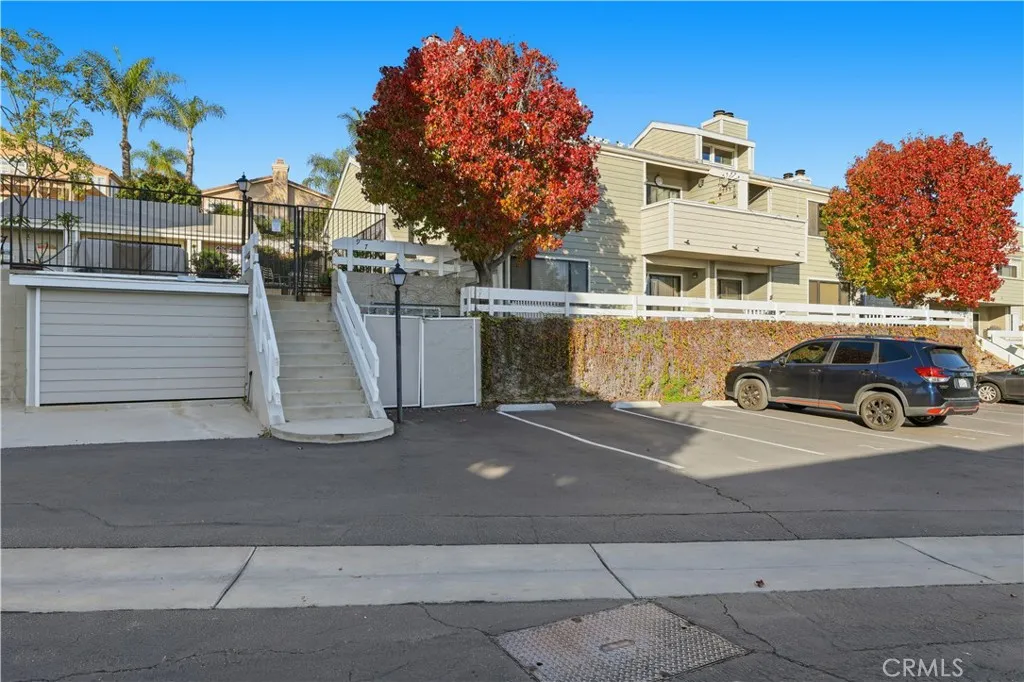 2051 Orizaba 1, Signal Hill, California 90755 home-pic-34